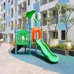 Comfort Living 1Br At Grand Sentraland Karawang Apartment By Travelio